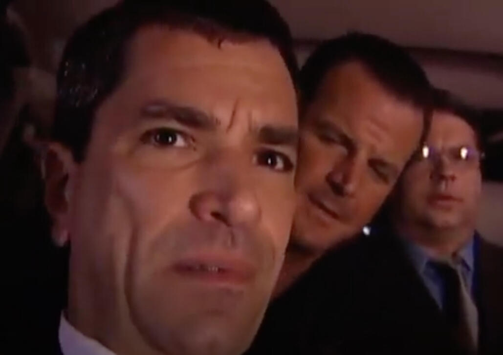 logo for makemagic productions